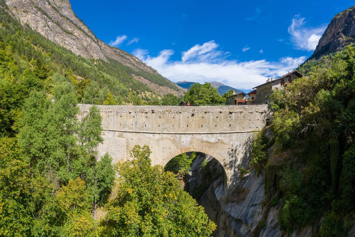 Oh che bel castello! Tour alla scoperta delle fortificazioni della Valle d’Aosta